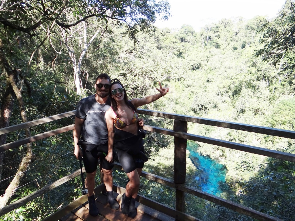 Gabrielle Cardoso e Felipe na Lagoa Misteriosa